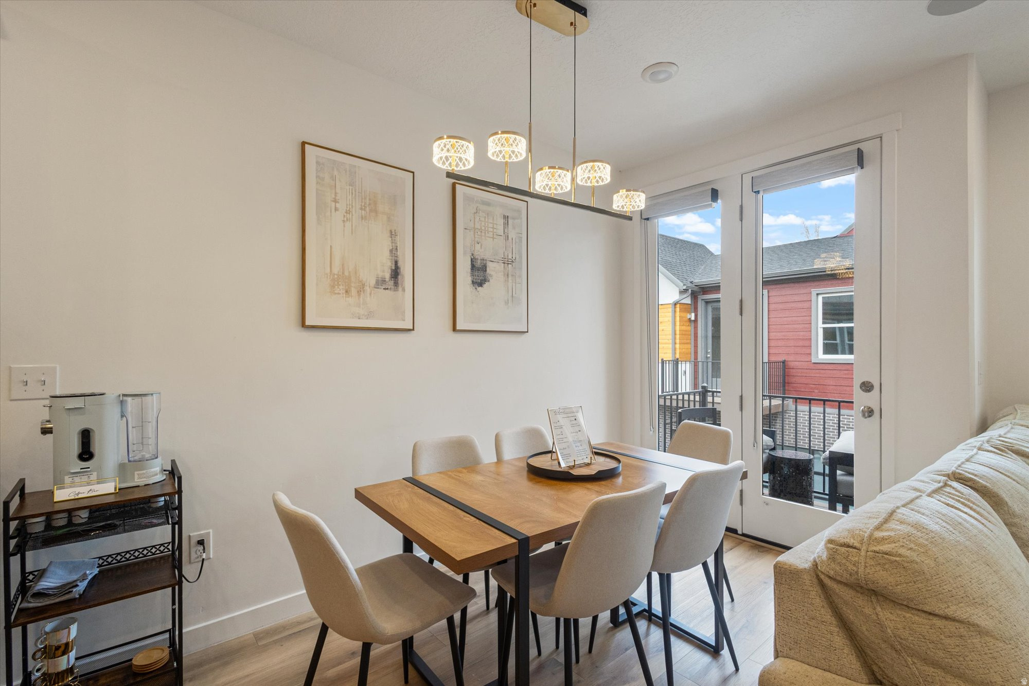 BISHOP PLACE - Residential