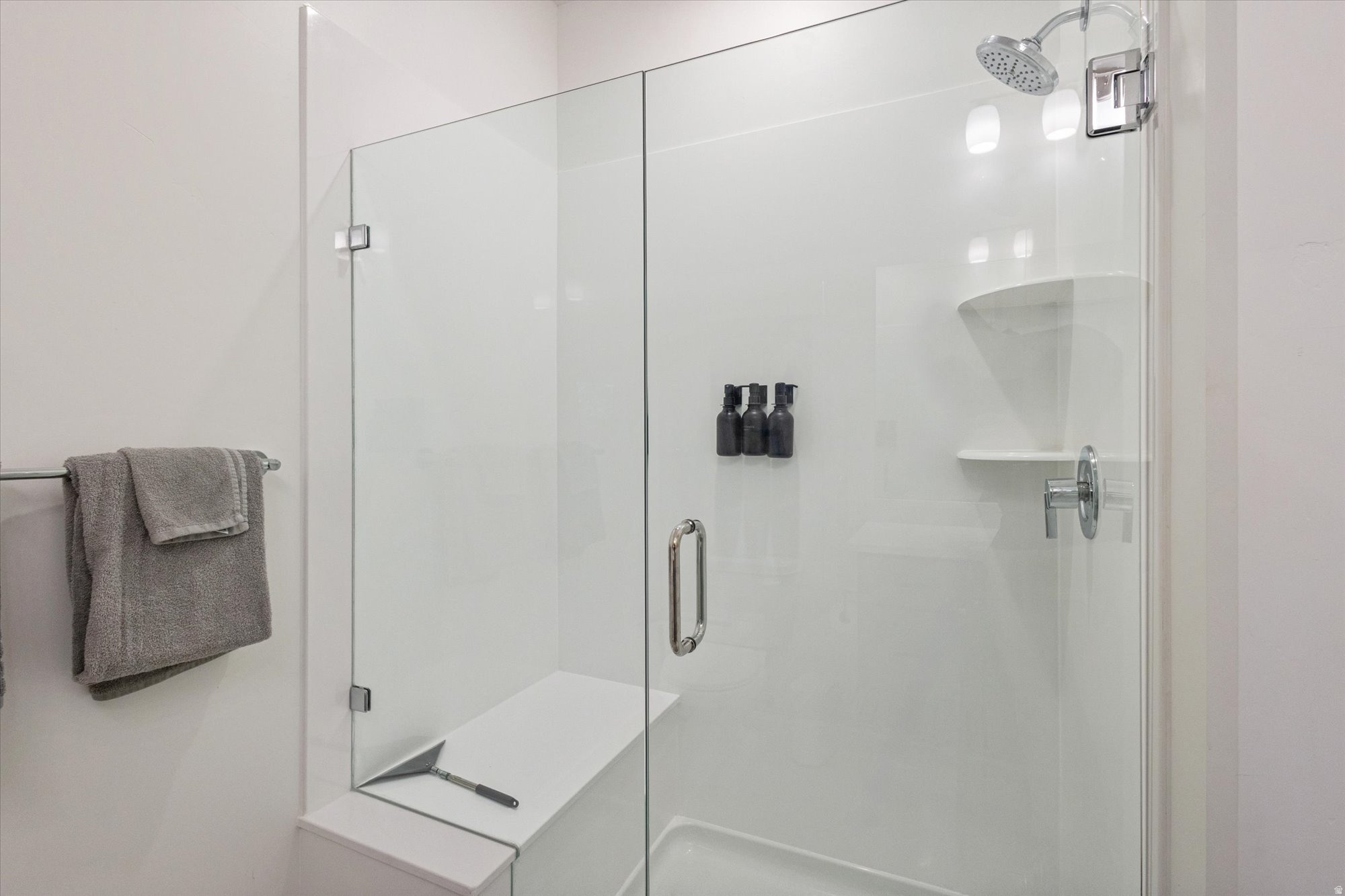 BISHOP PLACE - Residential