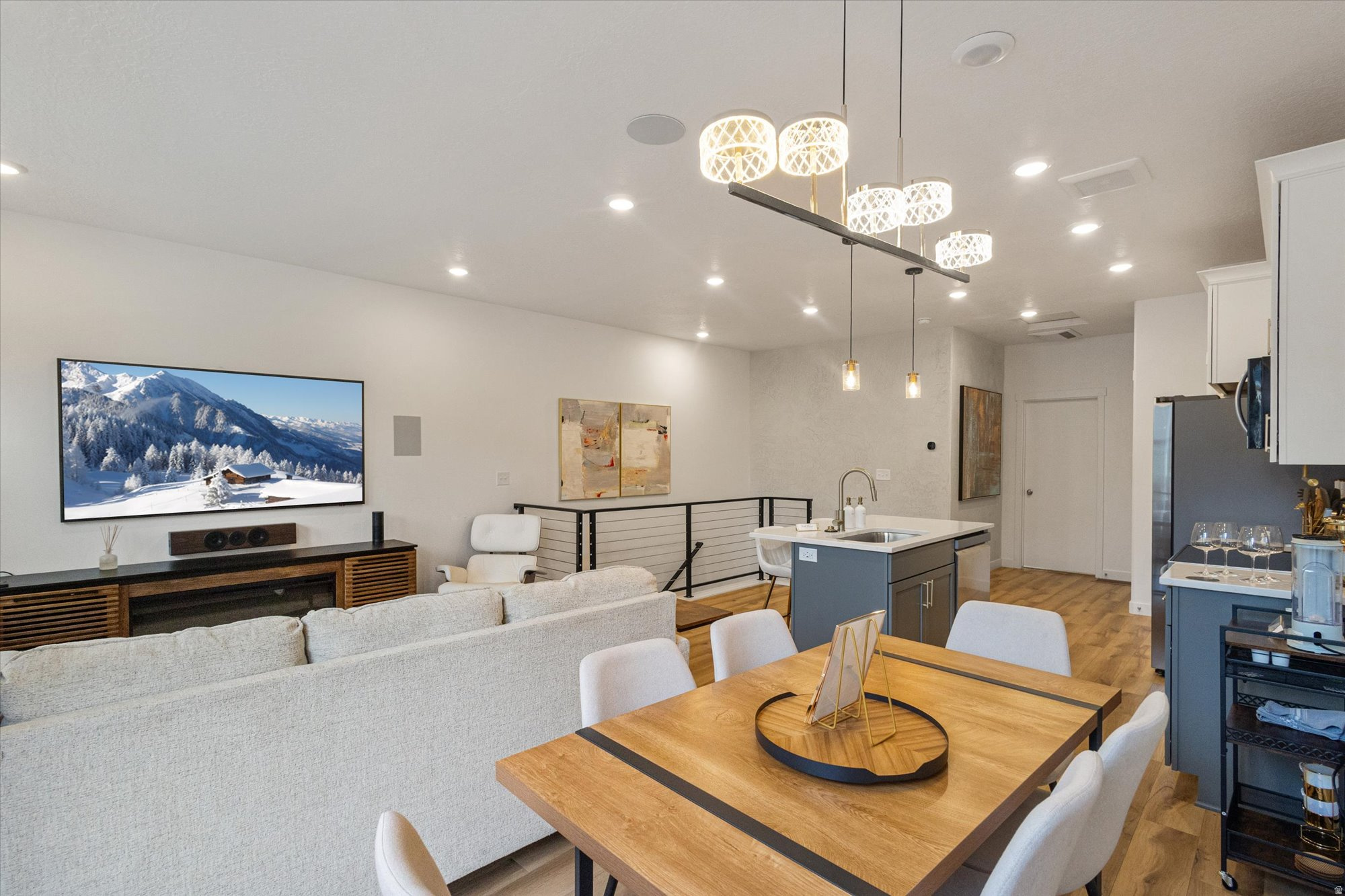 BISHOP PLACE - Residential