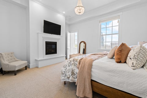 Tiny photo for 1623 S 200 E, Farmington, UT 84025 (MLS # 2163270)