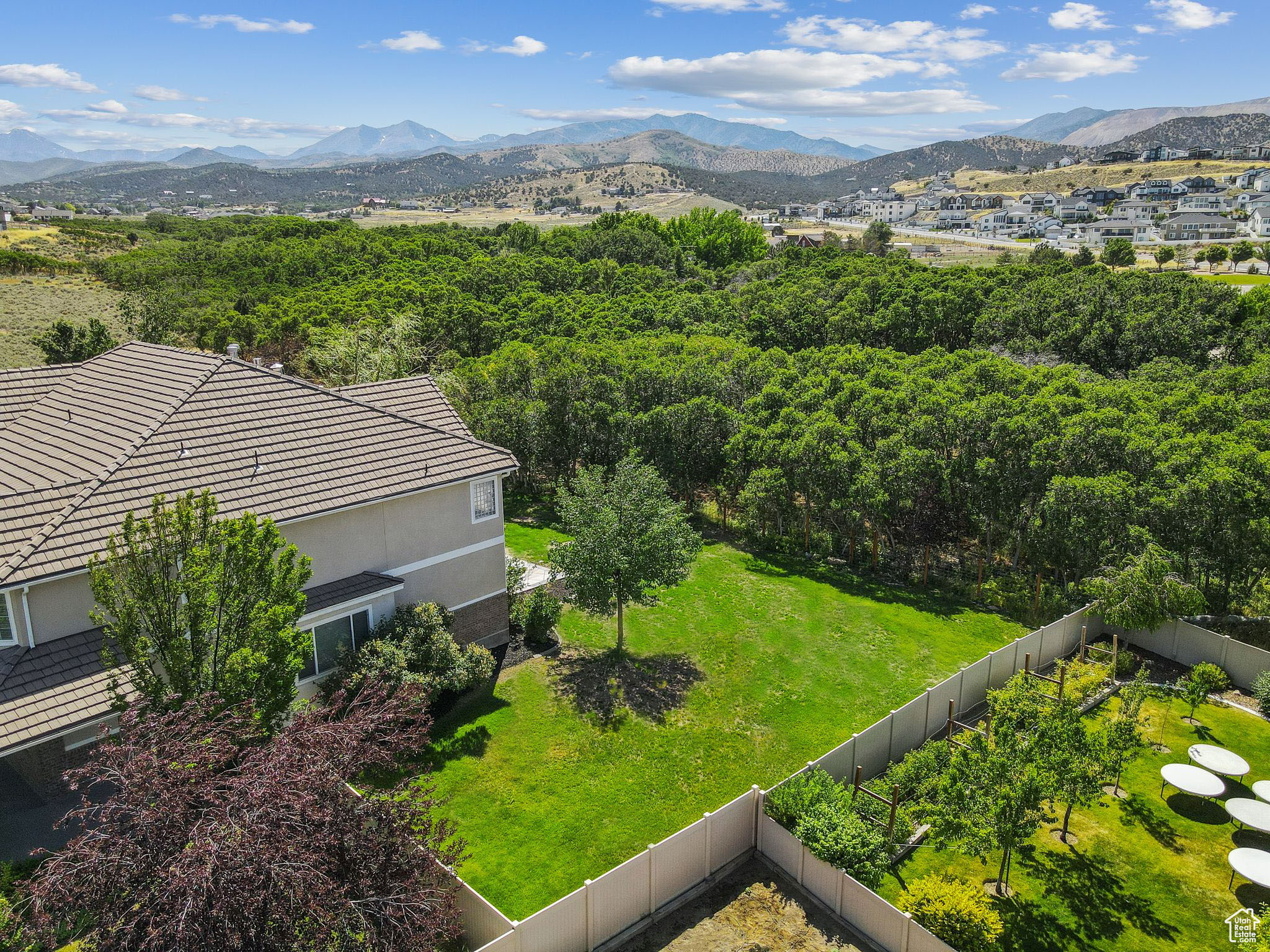 THE COVE AT HERRIMAN SPRINGS - Residential