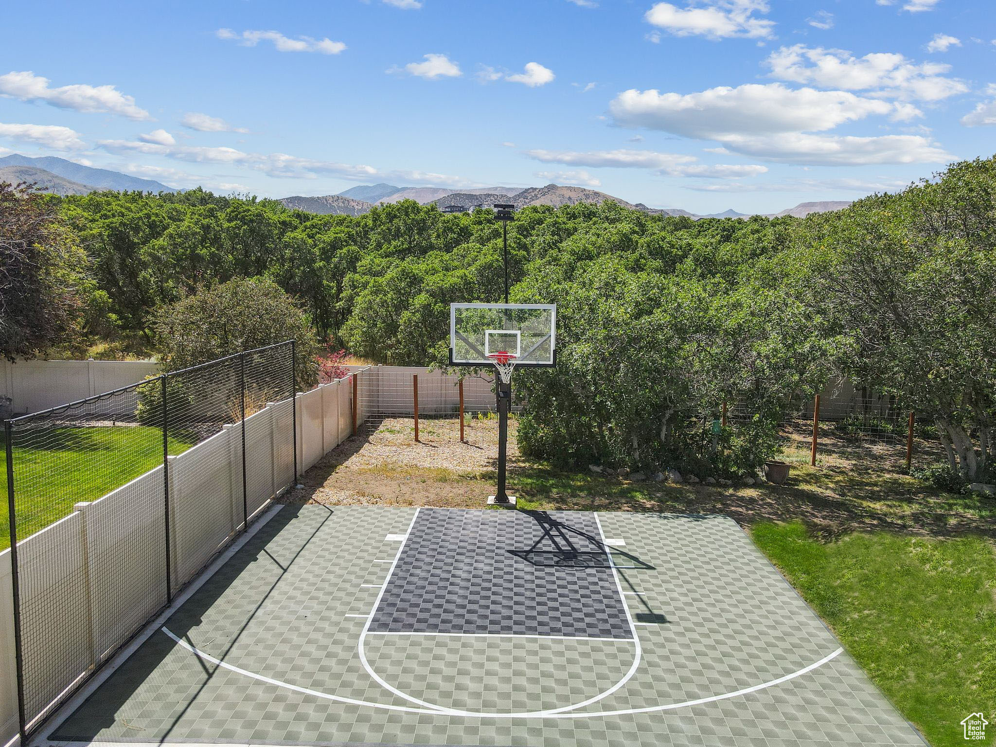 THE COVE AT HERRIMAN SPRINGS - Residential