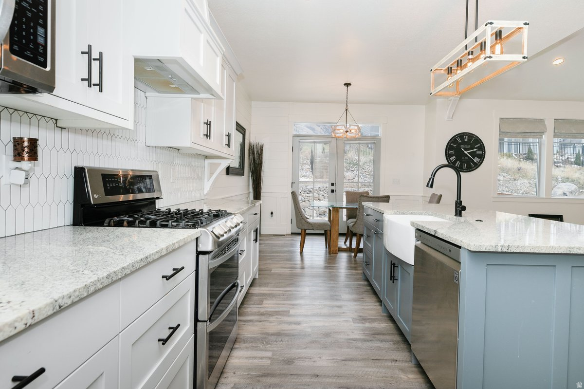 JUNIPER HOLLOW - Residential