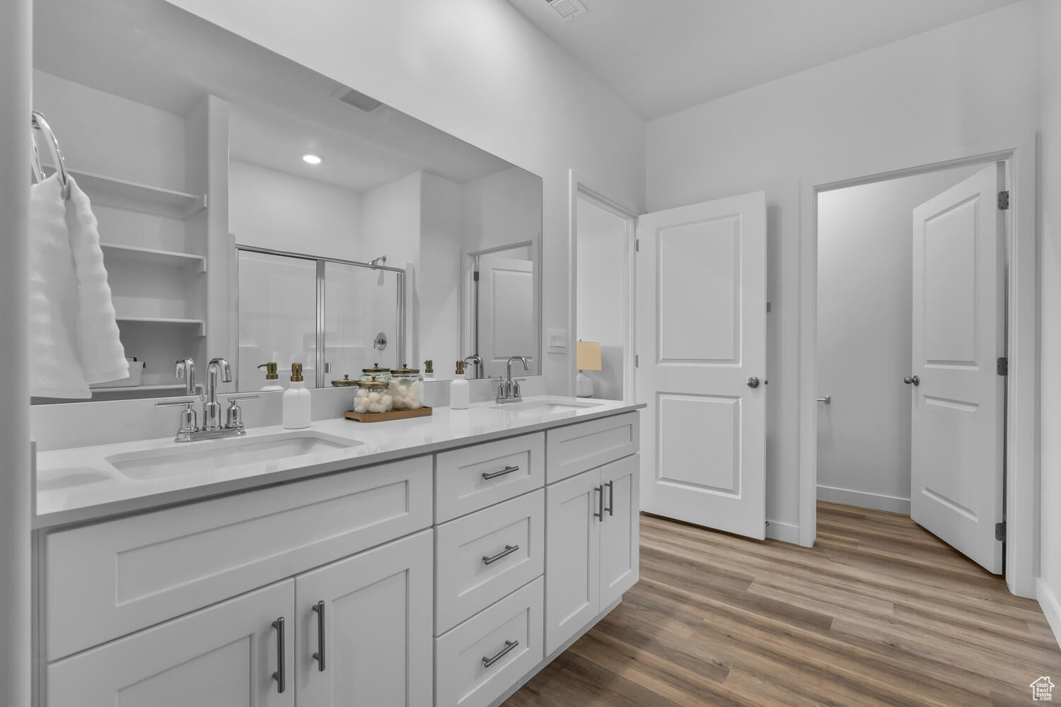 LONG VALLEY - Residential