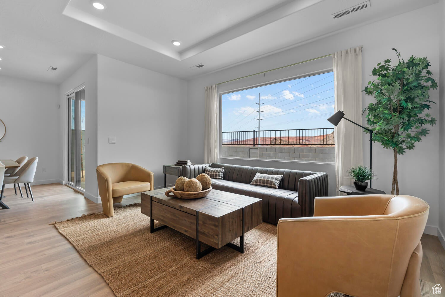 LONG VALLEY - Residential