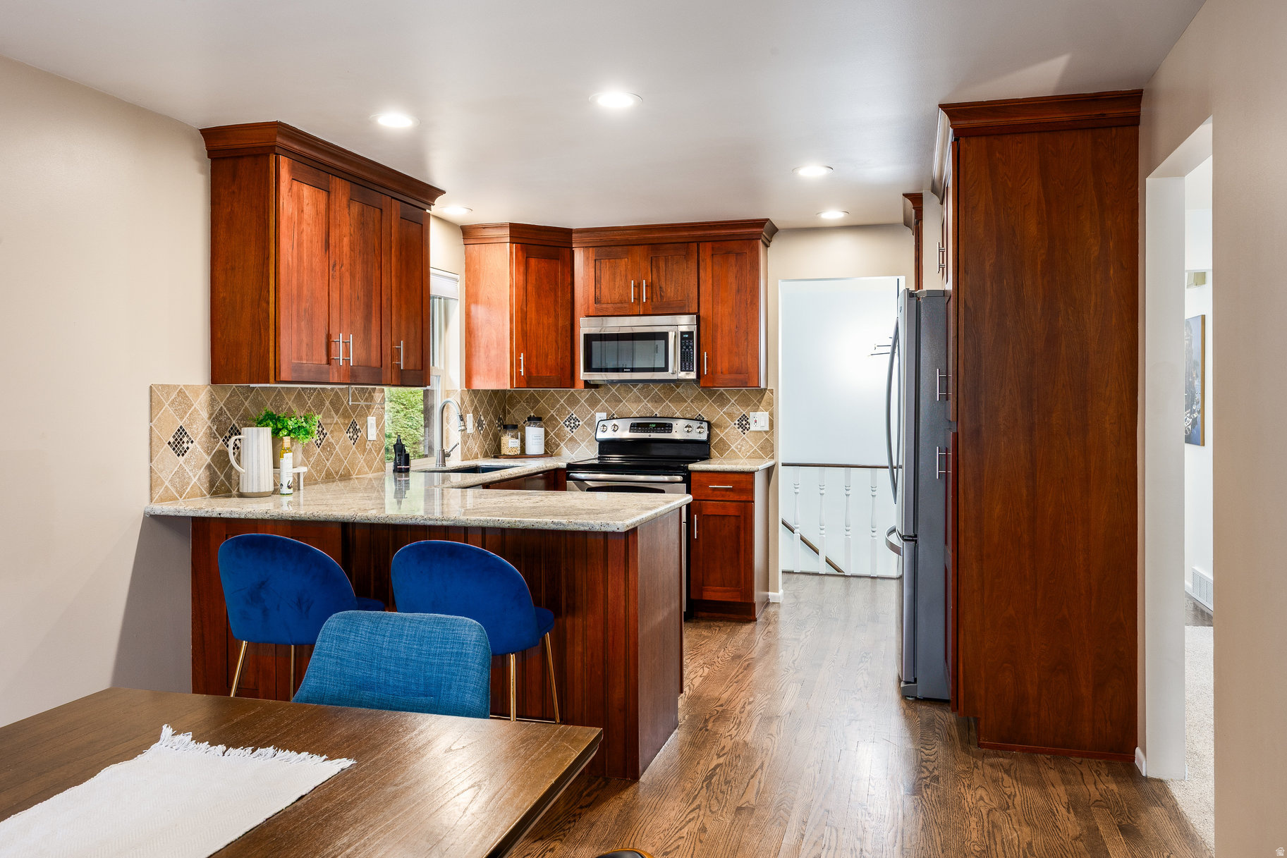 ROTHMOOR ESTATES - Residential