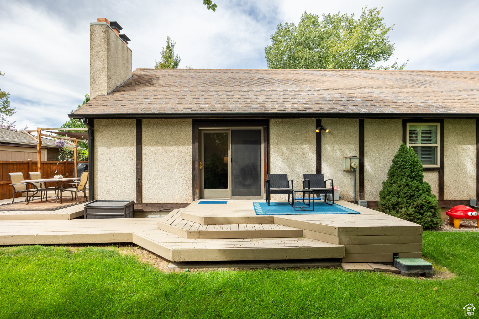 ROTHMOOR ESTATES - Residential