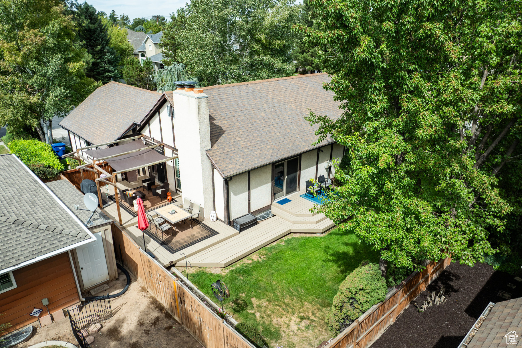 ROTHMOOR ESTATES - Residential