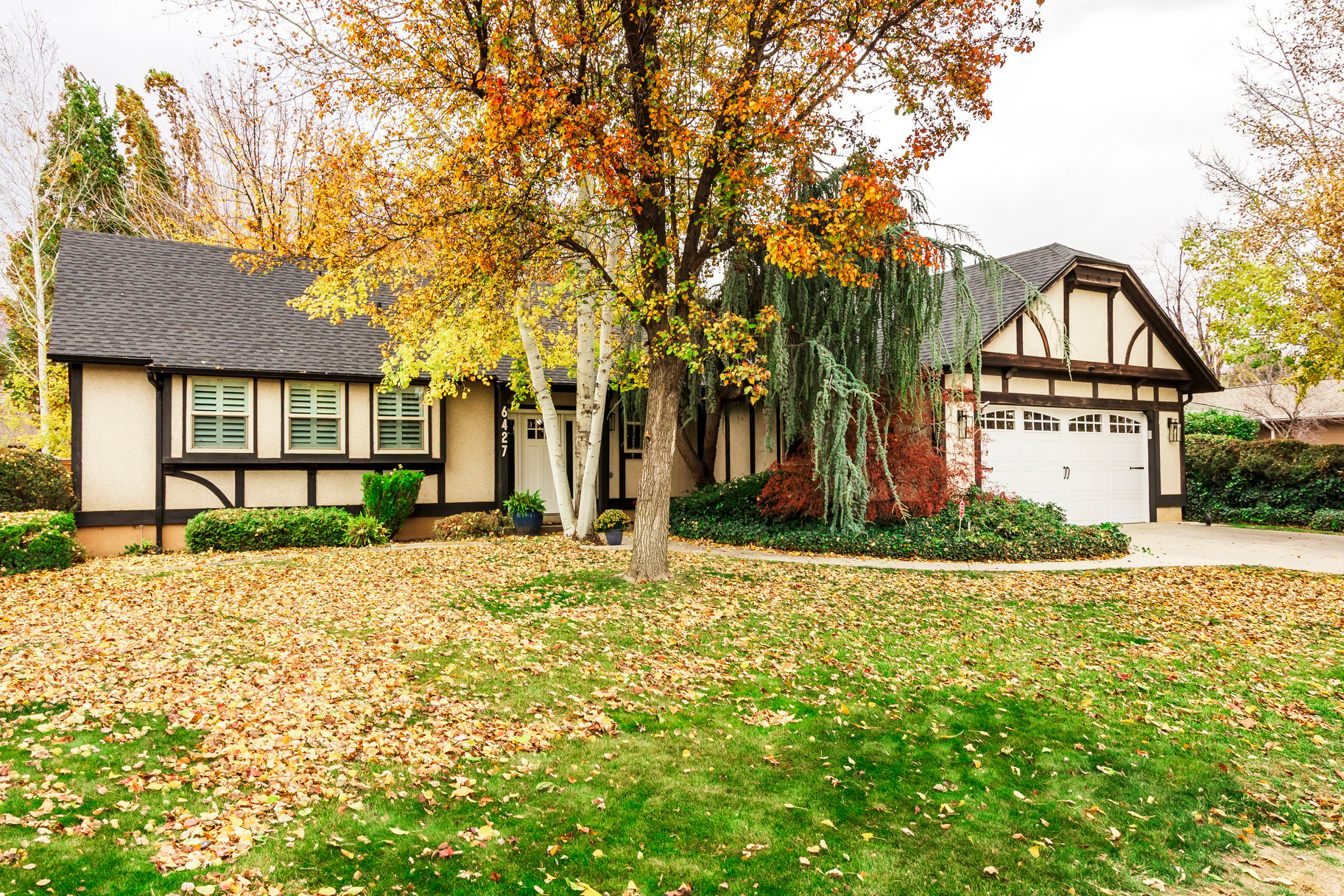 ROTHMOOR ESTATES - Residential