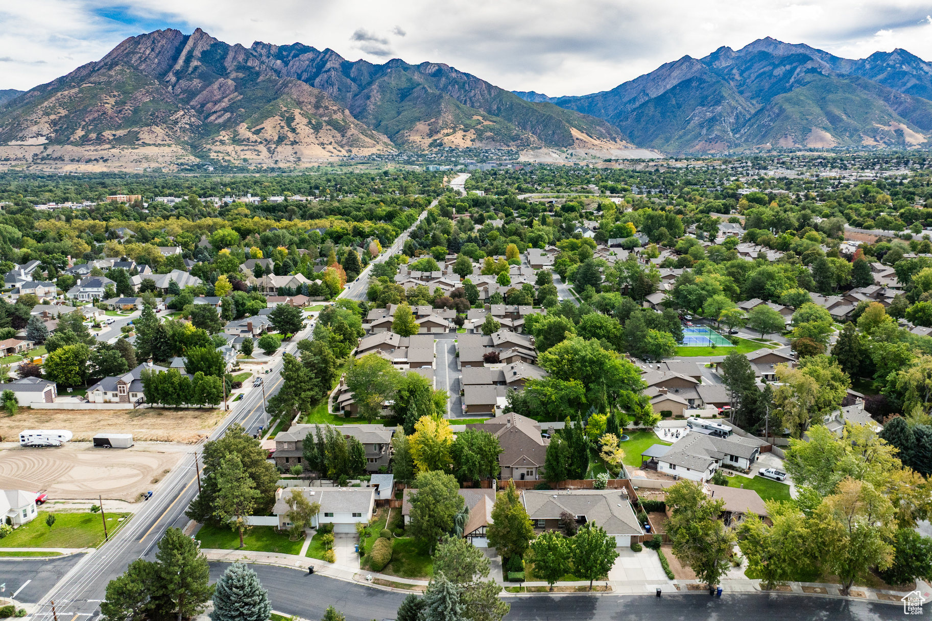 ROTHMOOR ESTATES - Residential