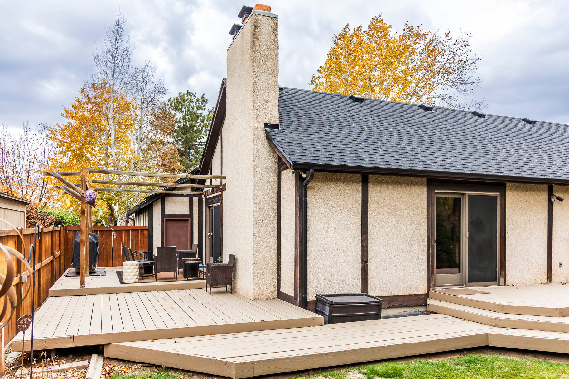 ROTHMOOR ESTATES - Residential