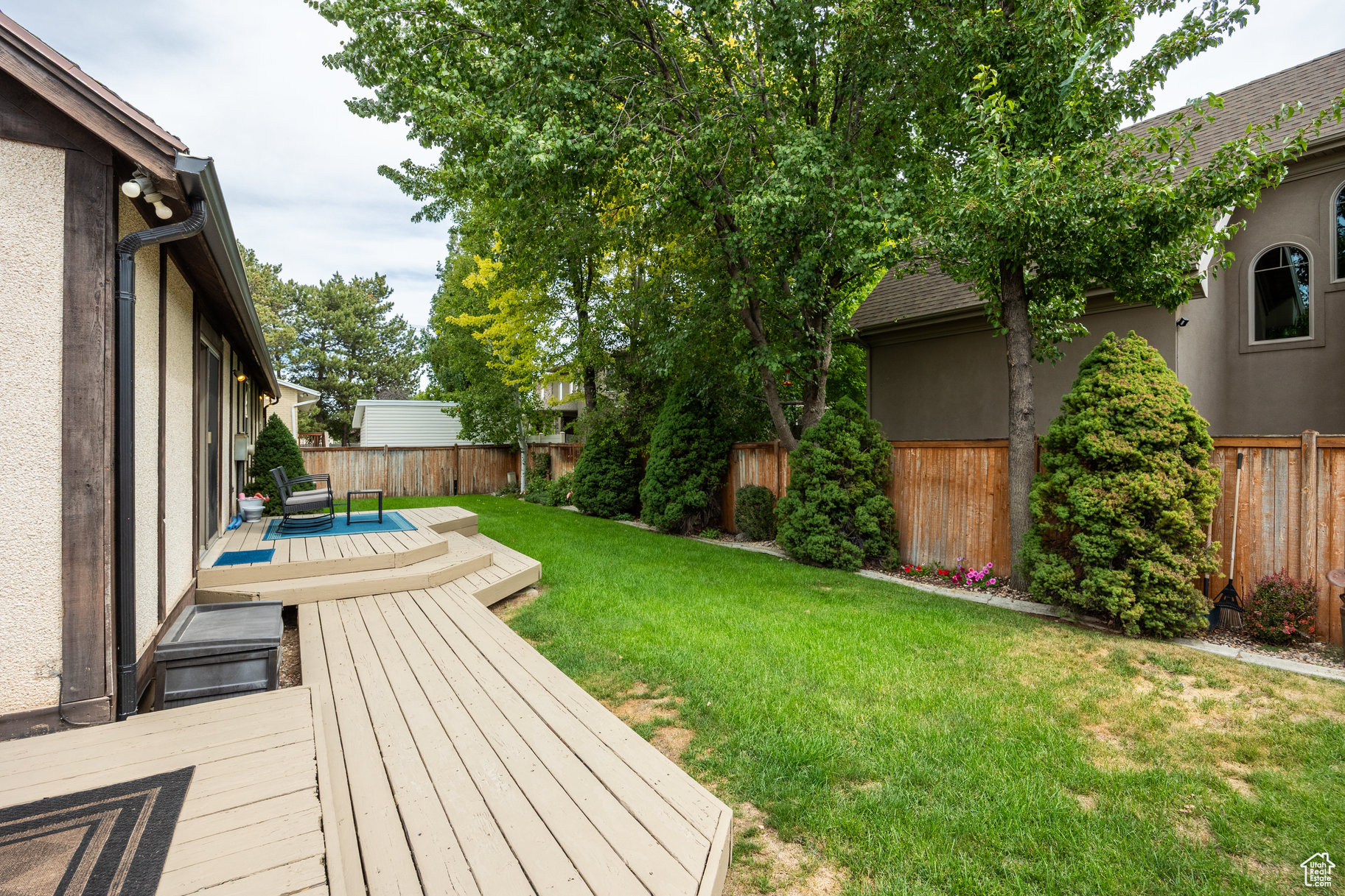 ROTHMOOR ESTATES - Residential