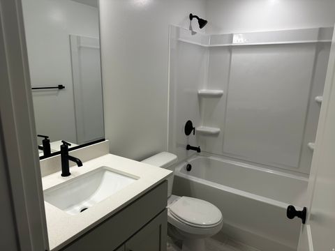 Tiny photo for 30 S MOONLIT RD, Mapleton, UT 84664 (MLS # 2128975)