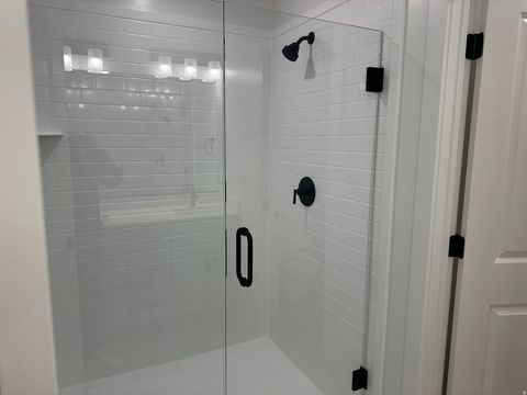 Tiny photo for 30 S MOONLIT RD, Mapleton, UT 84664 (MLS # 2128975)