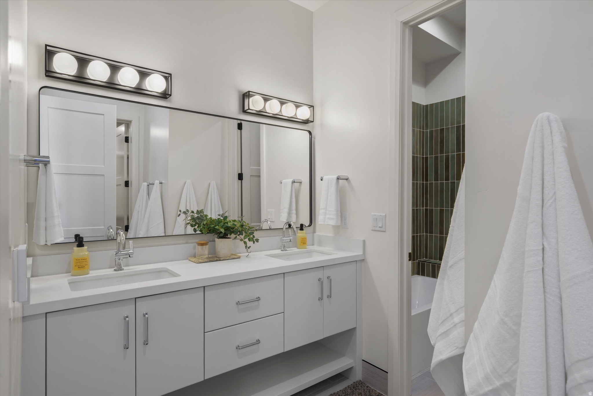 BENLOCH RANCH SUBDIVISION - Residential