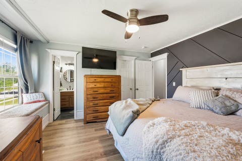 Tiny photo for 964 N 575 W, Clinton, UT 84015 (MLS # 2156383)