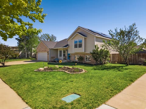 Tiny photo for 964 N 575 W, Clinton, UT 84015 (MLS # 2156383)