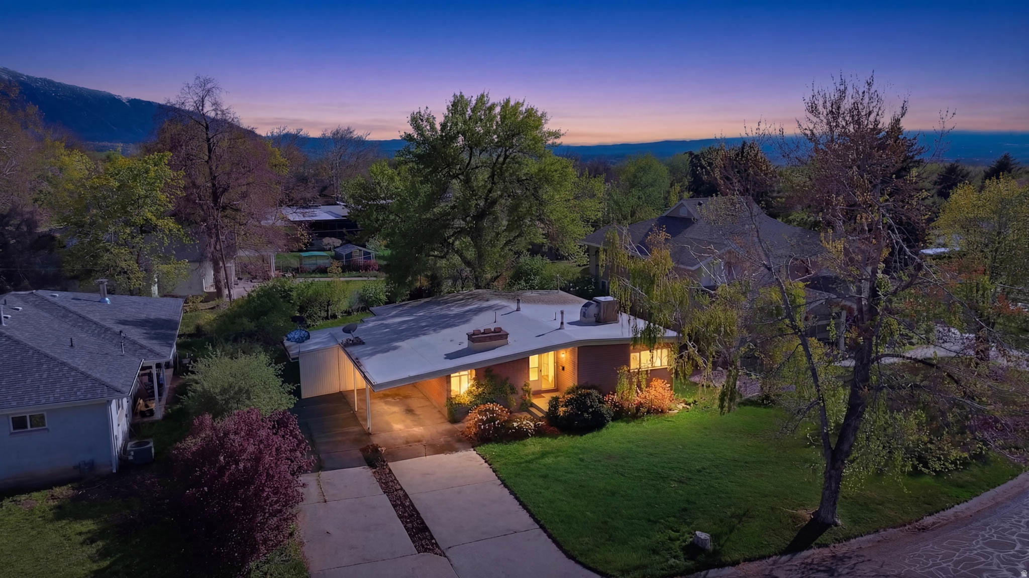 SUNNYSIDE HEIGHTS - Residential