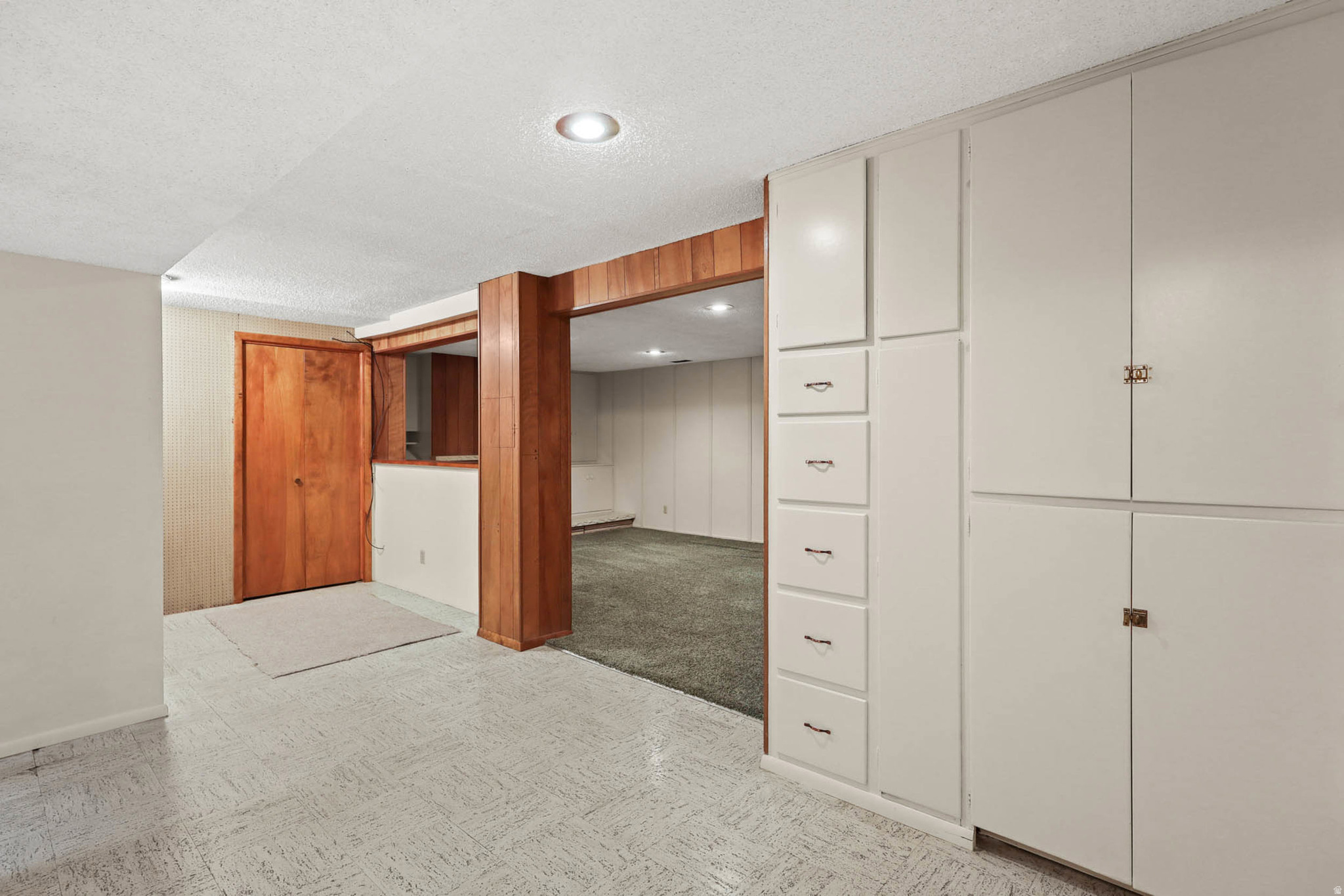 SUNNYSIDE HEIGHTS - Residential