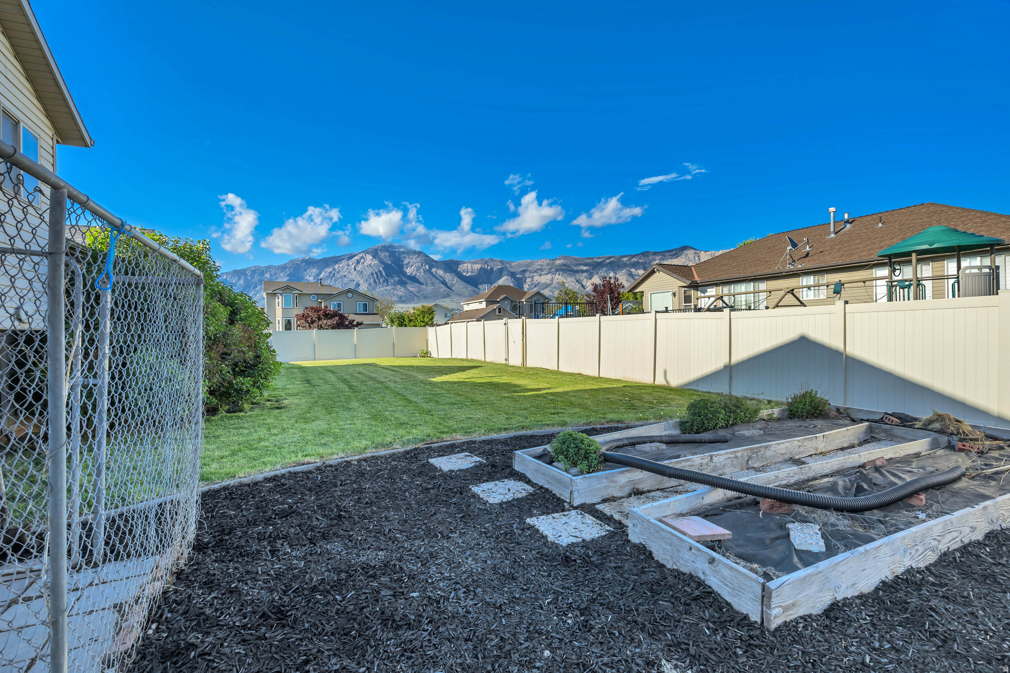 BEN LOMOND ESTATES - Residential