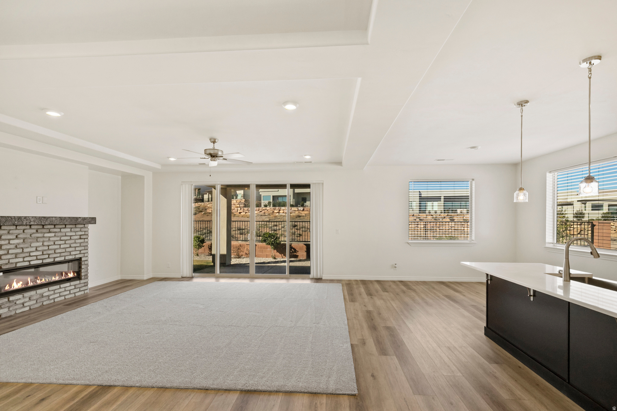 CECITA CREST AT DIVARIO PH 1 - Residential