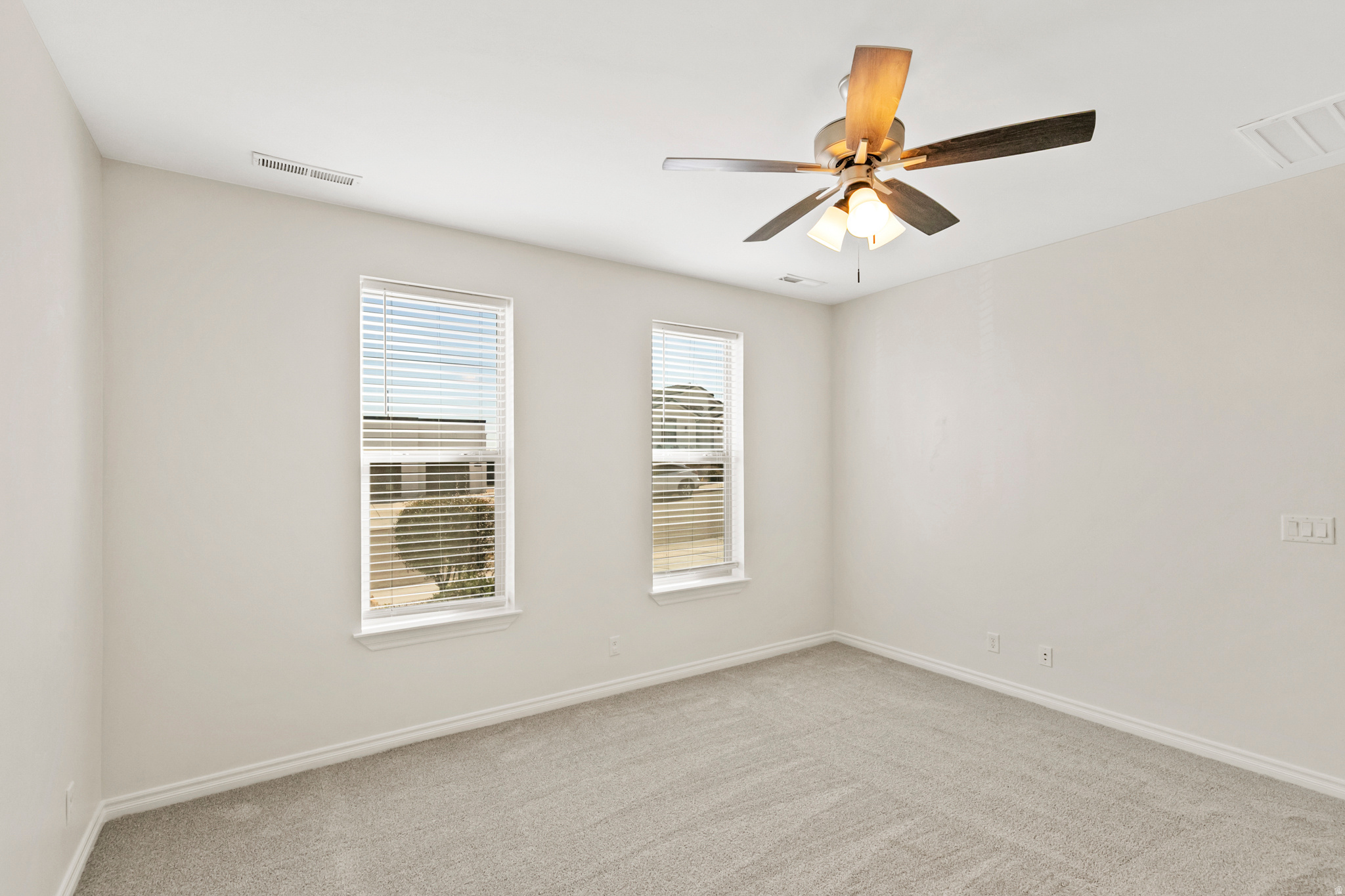 CECITA CREST AT DIVARIO PH 1 - Residential