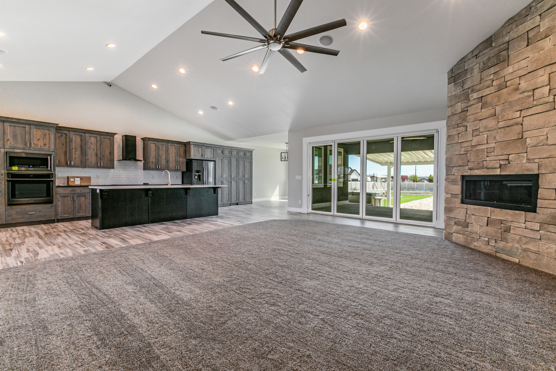 GALLOP BEND SUBDIVISION - Residential