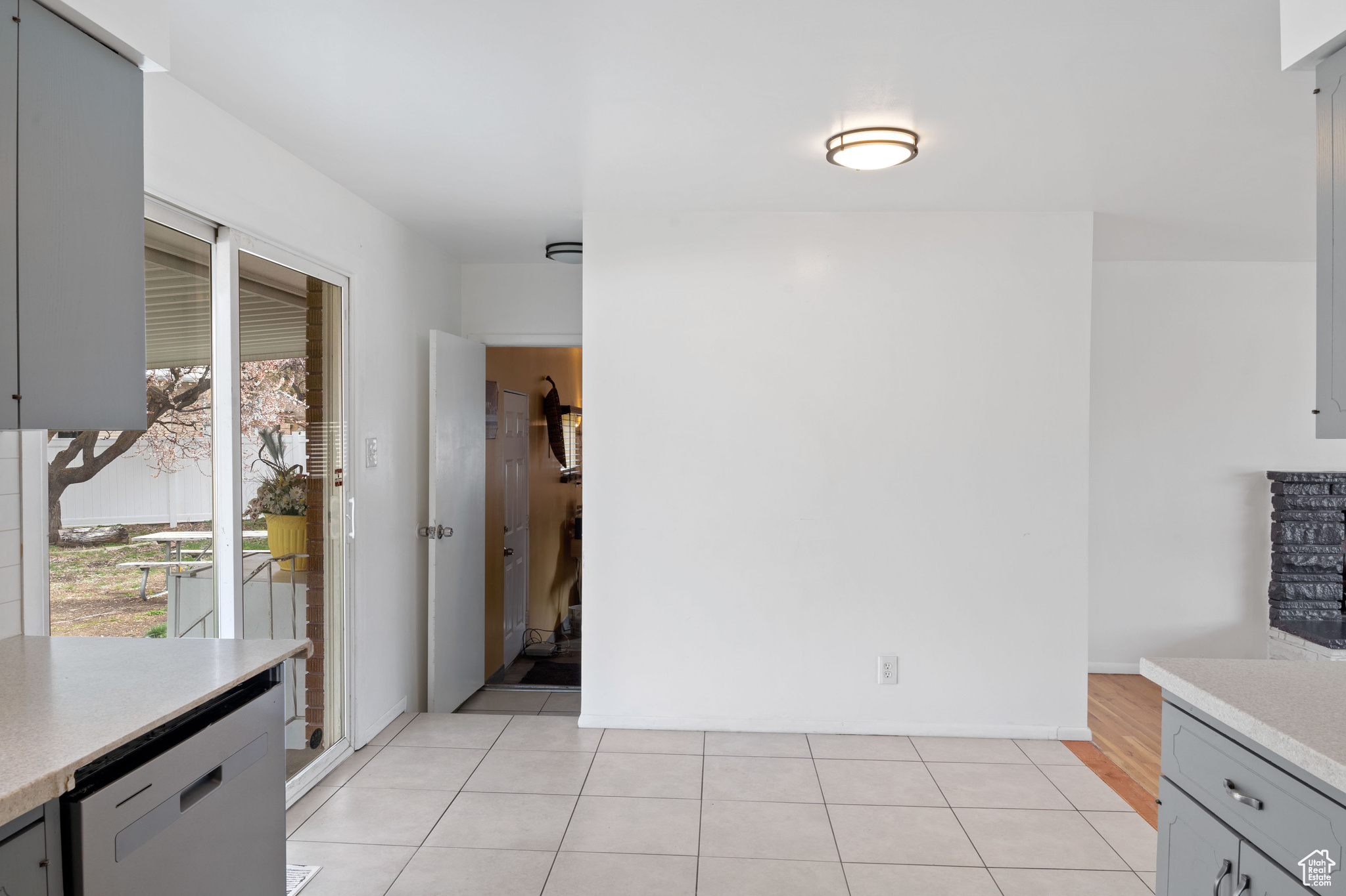 4075 S Minuet Cir, Salt Lake City, Utah image 11