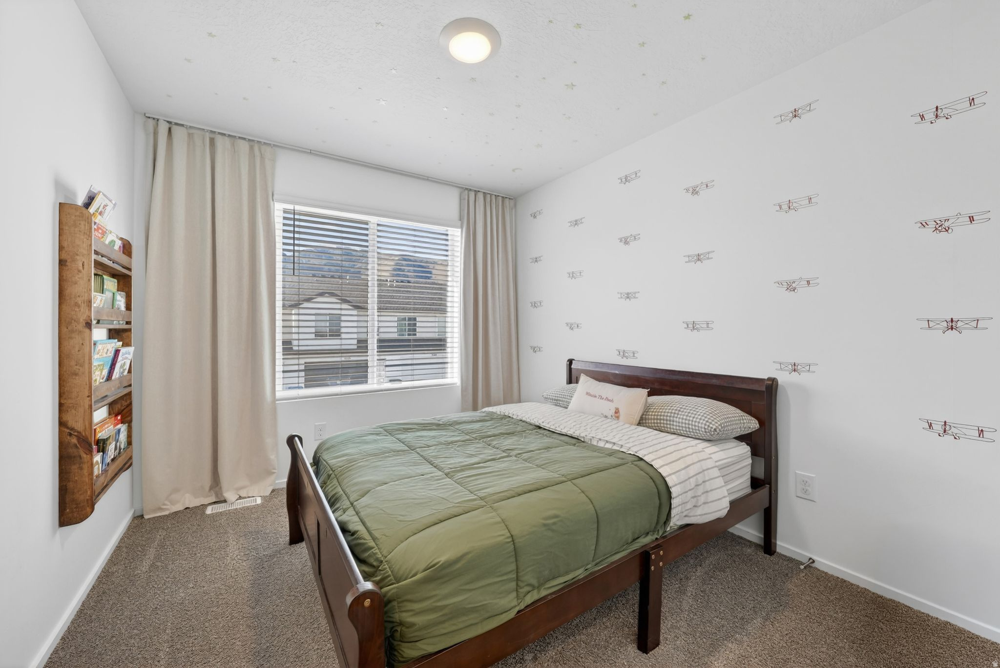 QUIET VALLEY - Residential