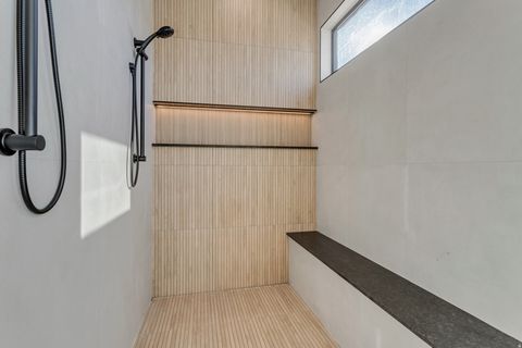 Tiny photo for 10939 S VIA ENCANTADA WAY, South Jordan, UT 84095 (MLS # 2141560)