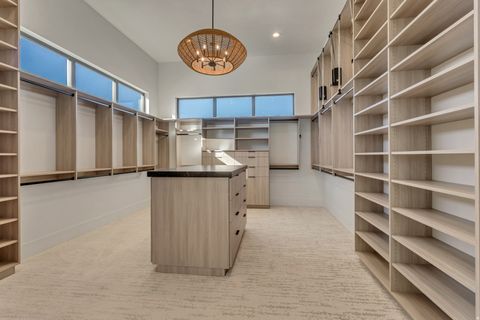 Tiny photo for 10939 S VIA ENCANTADA WAY, South Jordan, UT 84095 (MLS # 2141560)