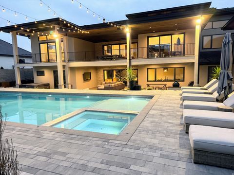 Tiny photo for 10939 S VIA ENCANTADA WAY, South Jordan, UT 84095 (MLS # 2141560)