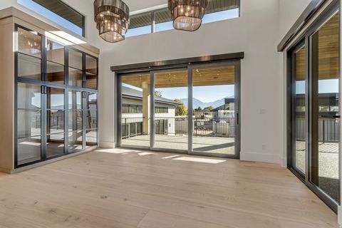 Tiny photo for 10939 S VIA ENCANTADA WAY, South Jordan, UT 84095 (MLS # 2141560)