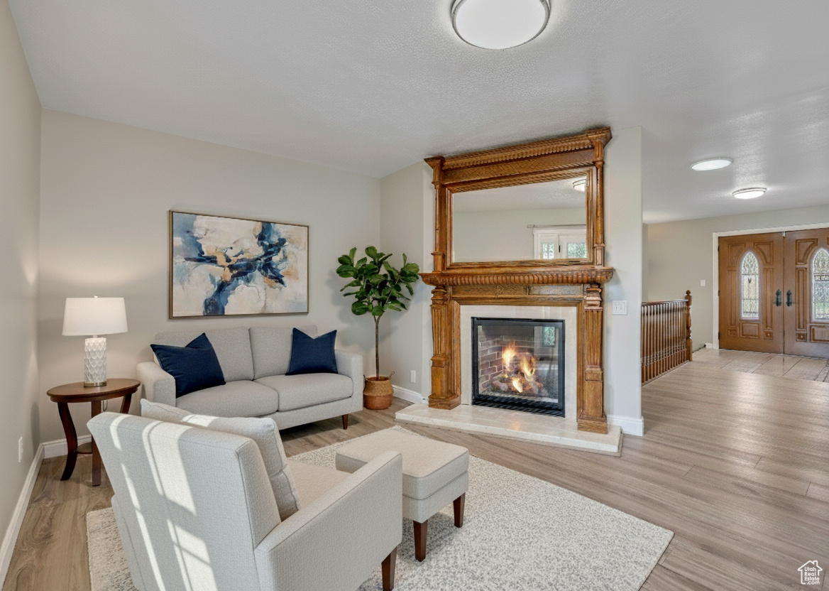 WILLOW CREEK - Residential
