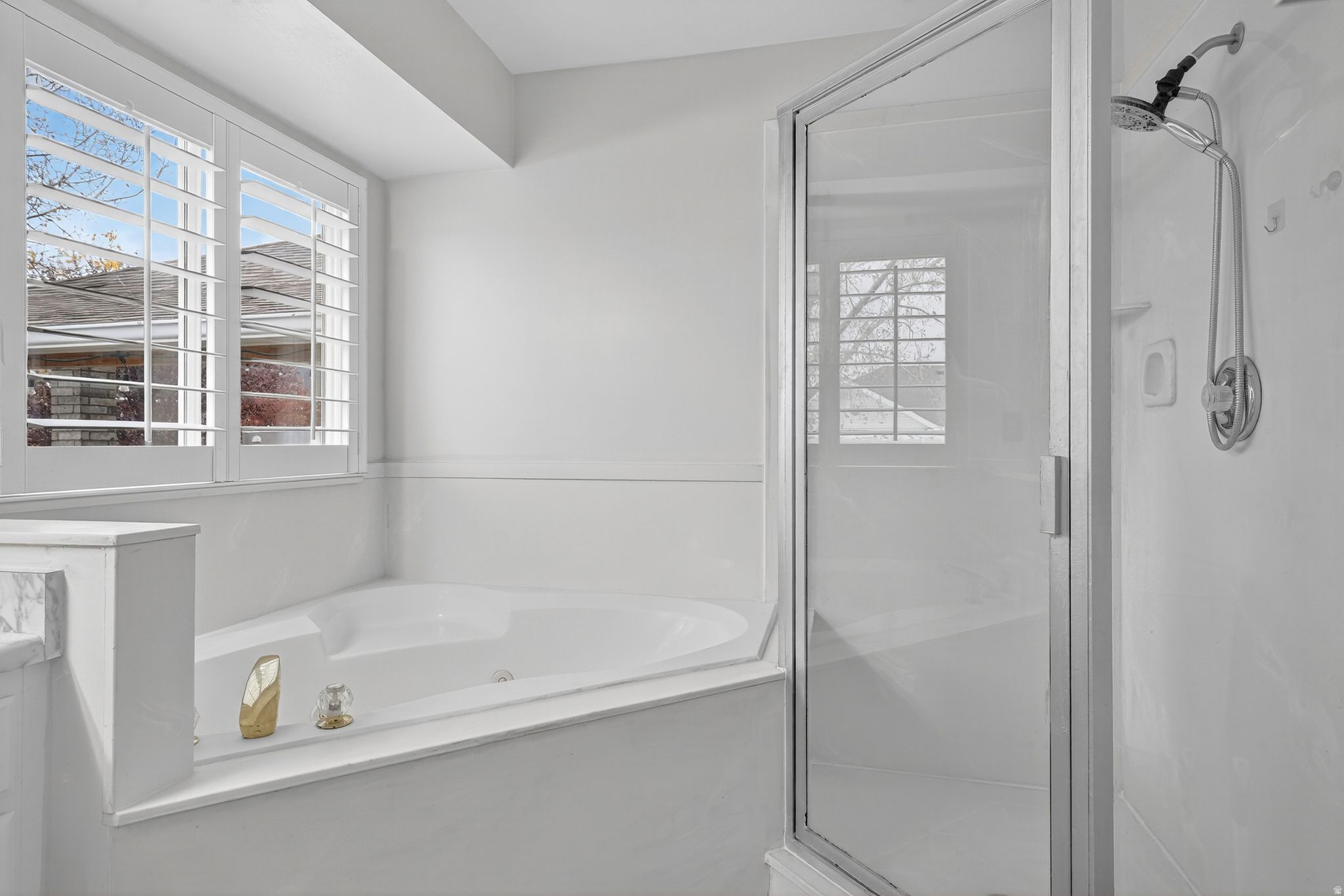 MEADOWS - Residential