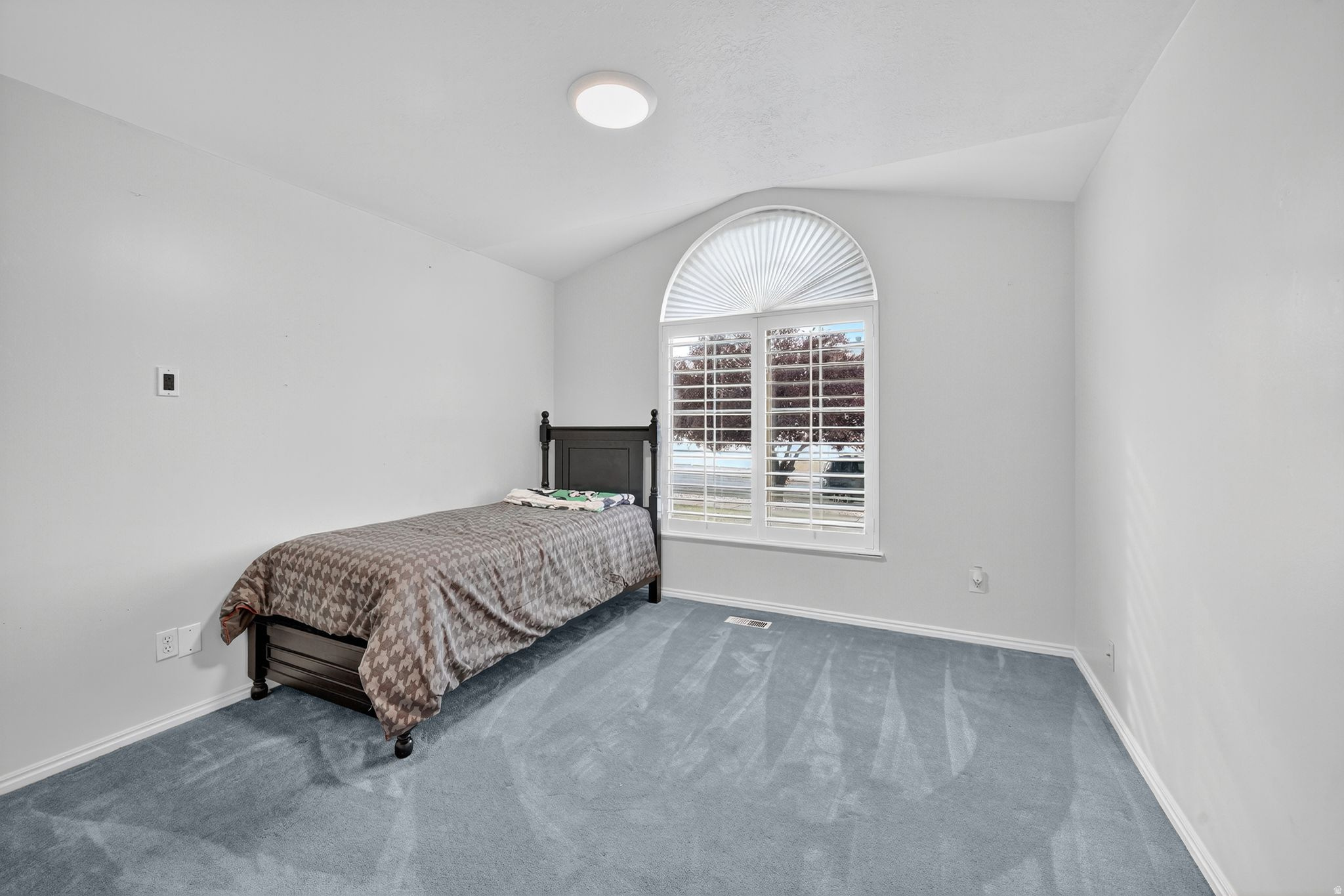 MEADOWS - Residential