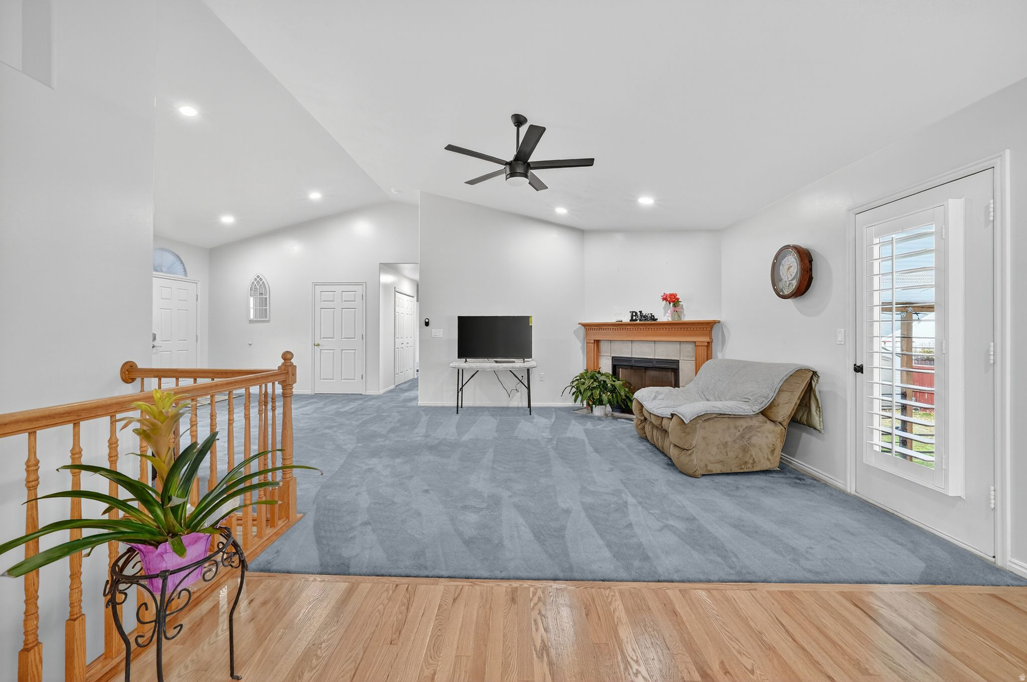 MEADOWS - Residential