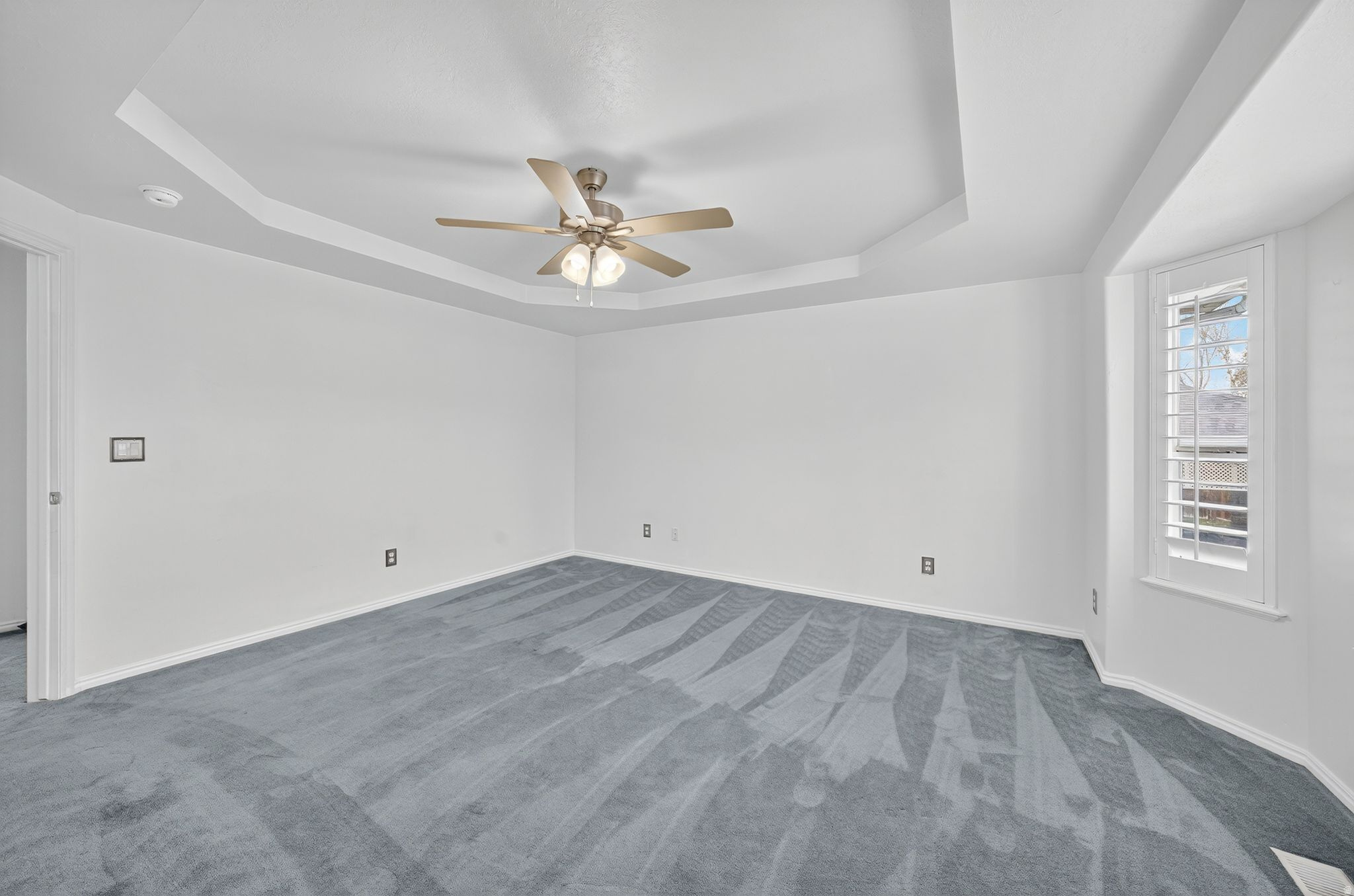 MEADOWS - Residential