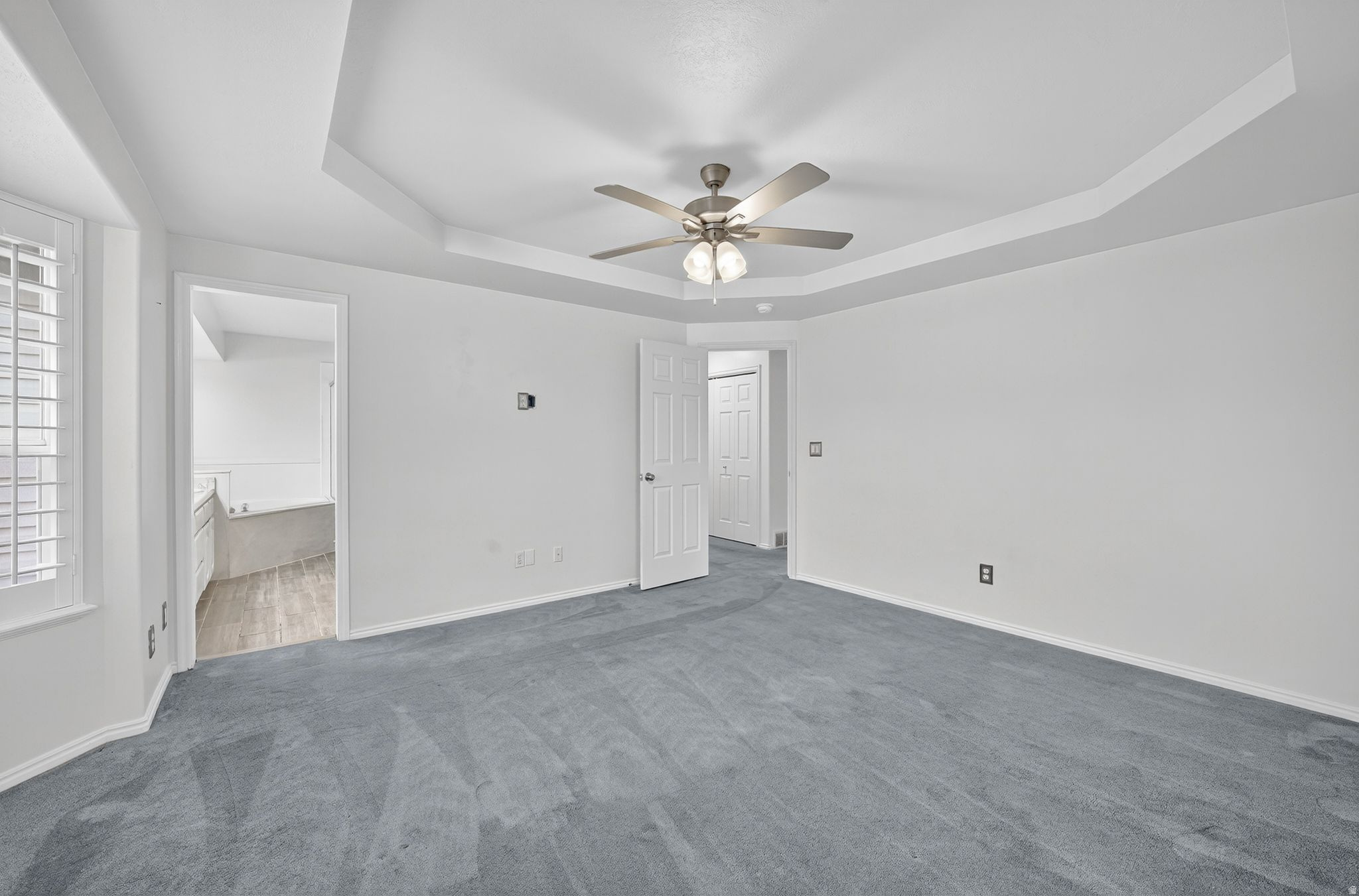 MEADOWS - Residential