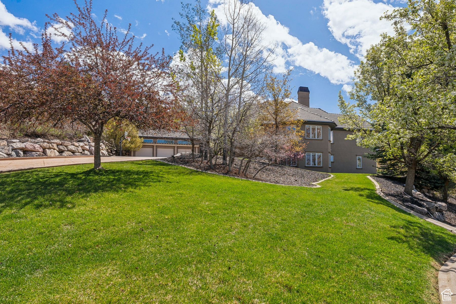 1714 Ridge Point Dr, Bountiful, Utah image 11