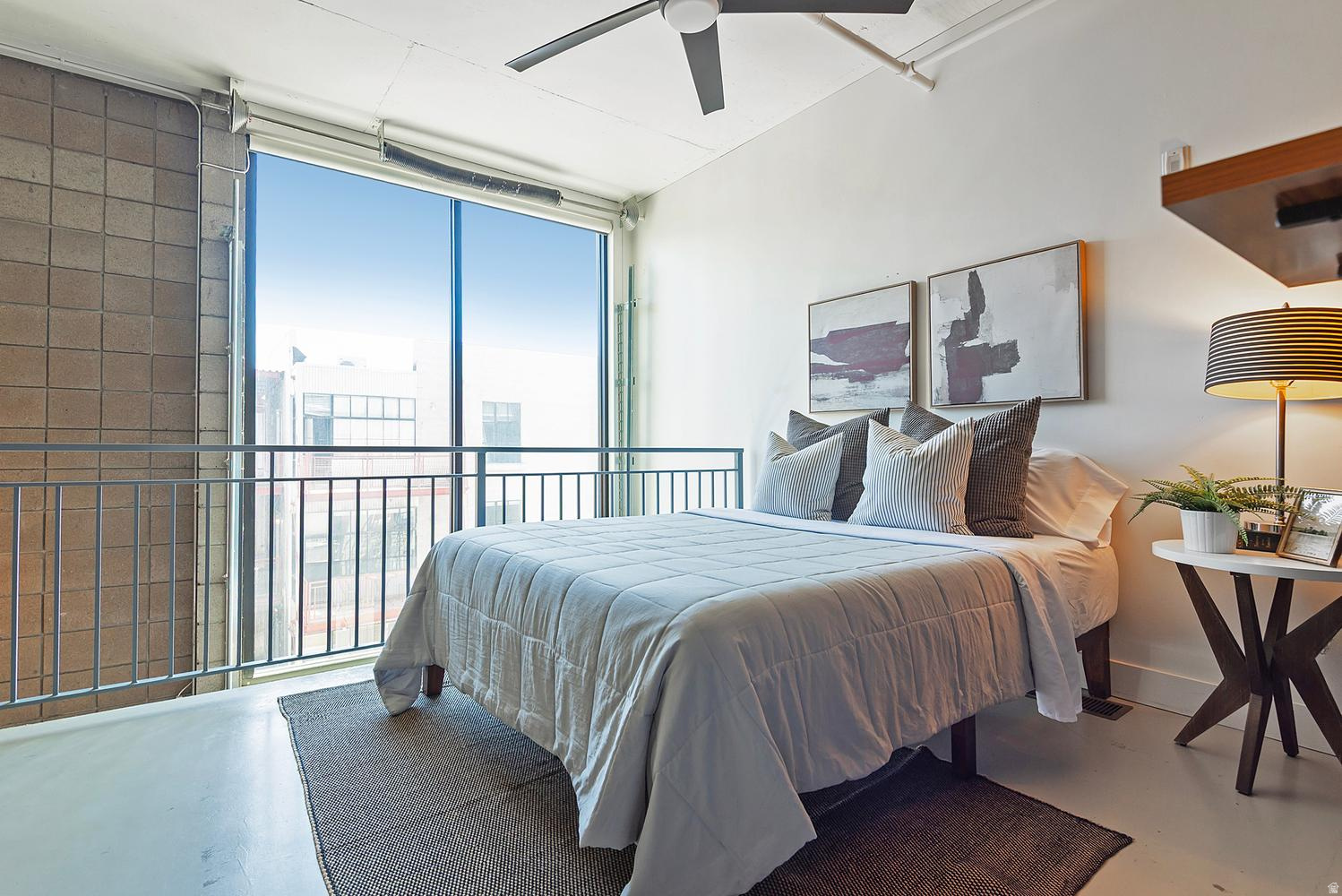 BROADWAY PARK LOFTS - Residential