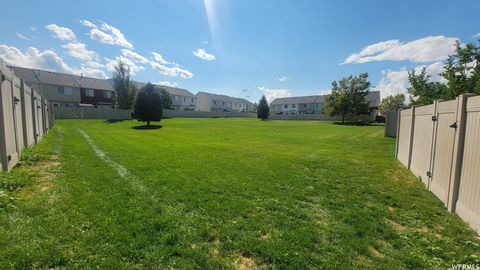 Tiny photo for 876 S GREENRIDGE AVE E, Payson, UT 84651 (MLS # 2139729)