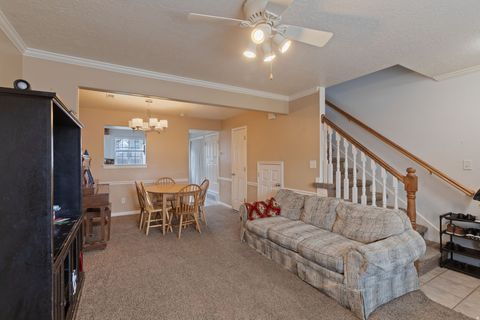 Tiny photo for 876 S GREENRIDGE AVE E, Payson, UT 84651 (MLS # 2139729)