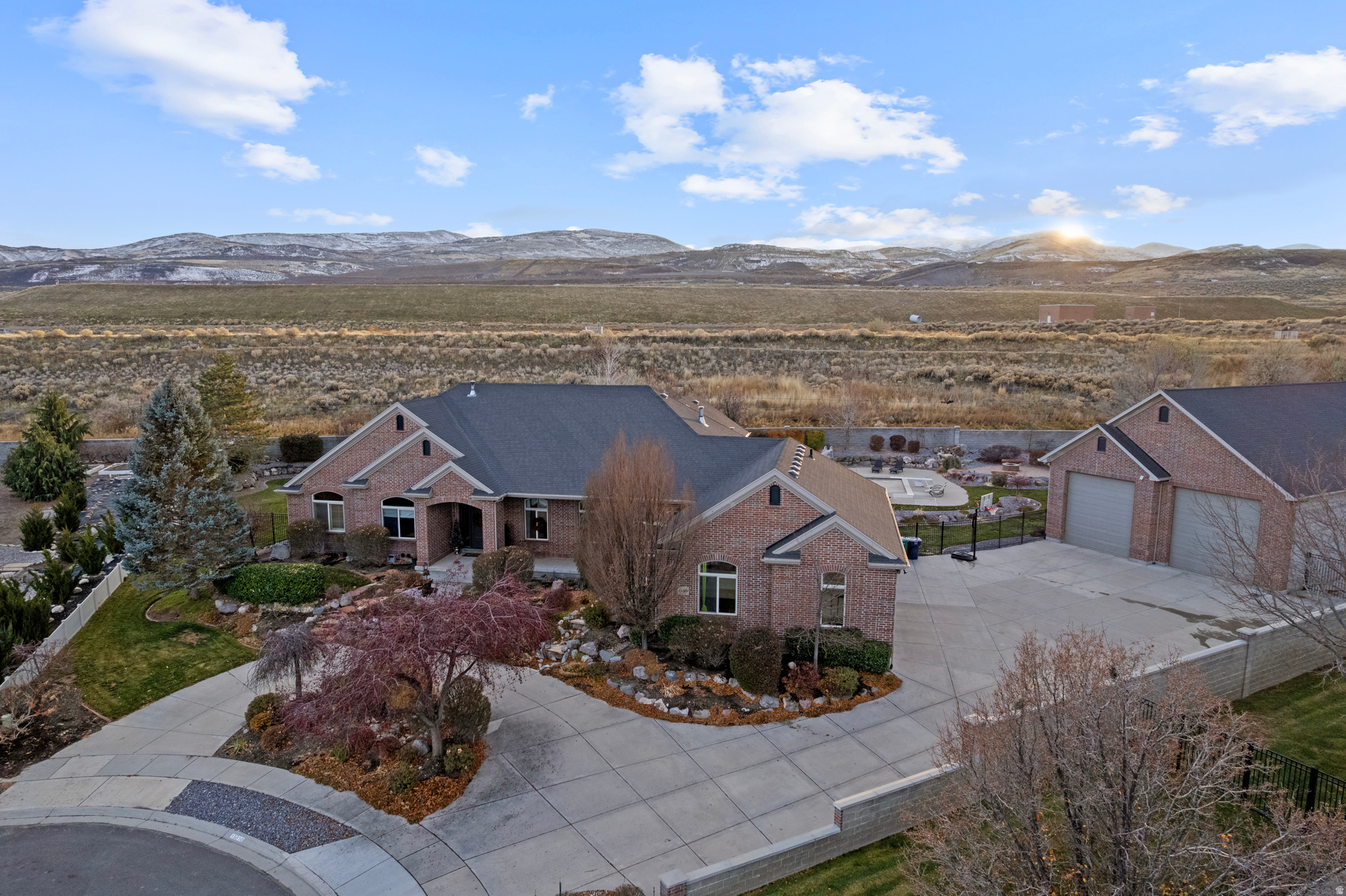 SCENIC RIDGE ESTATES - Residential