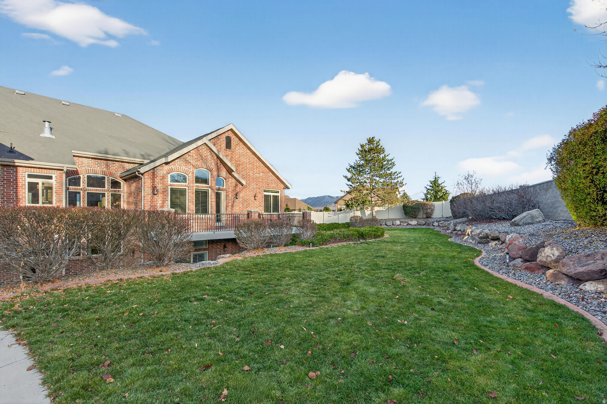 SCENIC RIDGE ESTATES - Residential