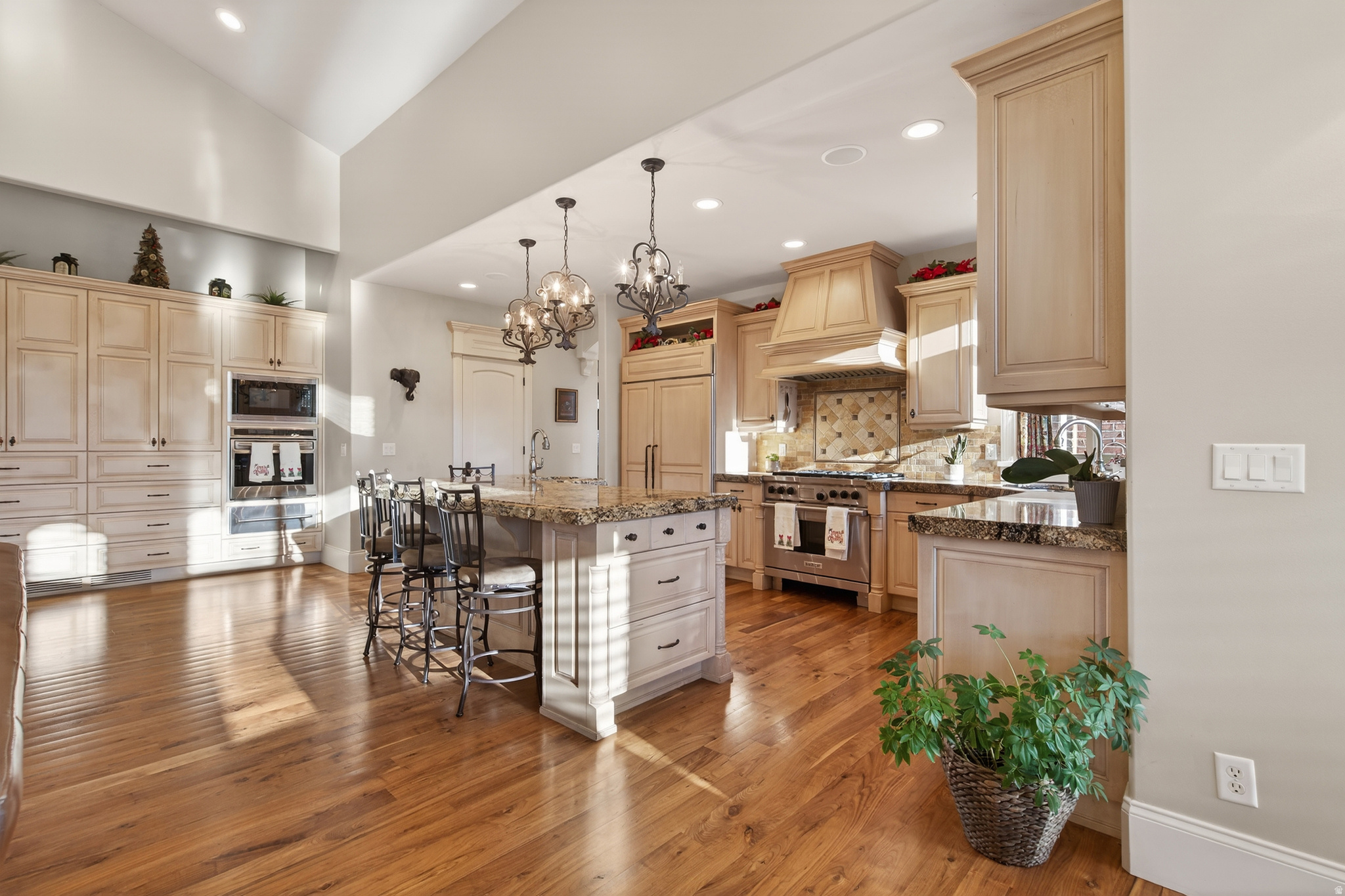 SCENIC RIDGE ESTATES - Residential