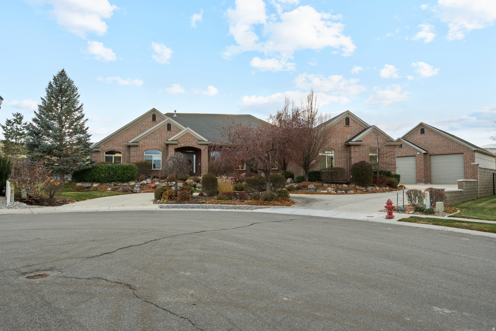 SCENIC RIDGE ESTATES - Residential