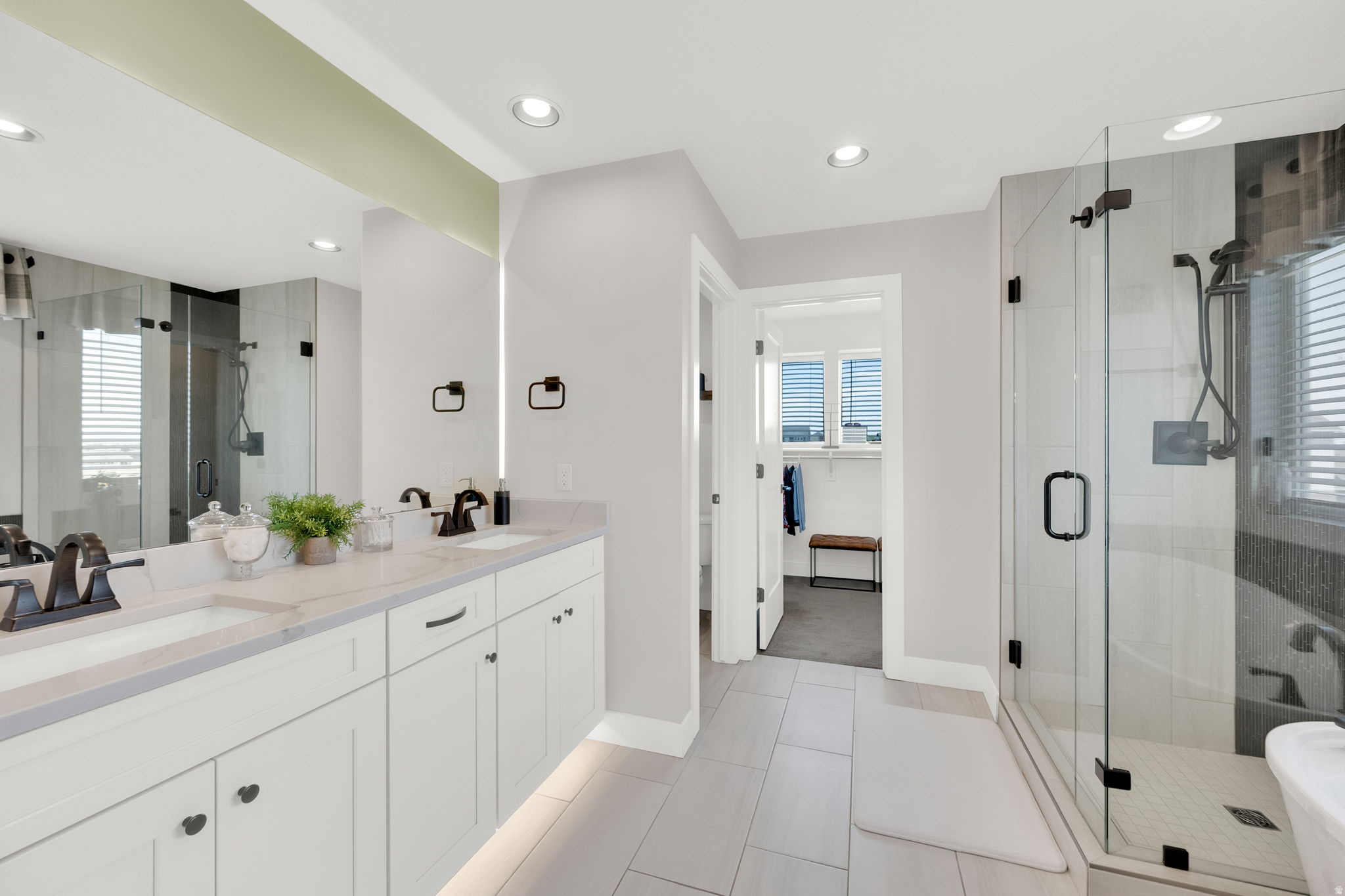 CRESTWOOD ESTATES - Residential