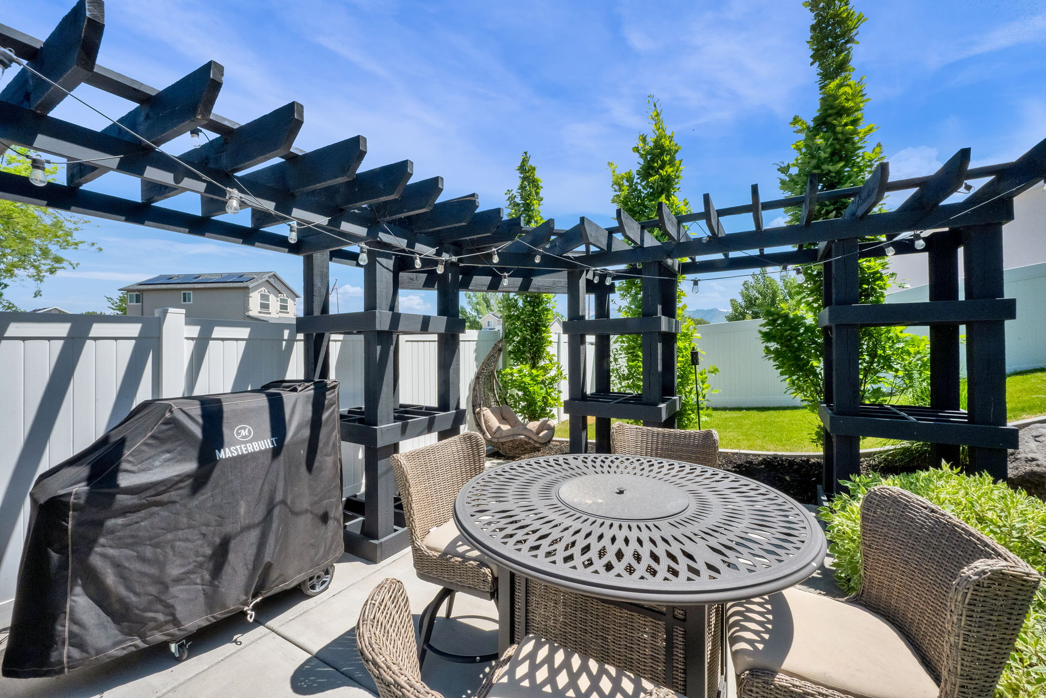 CRESTWOOD ESTATES - Residential