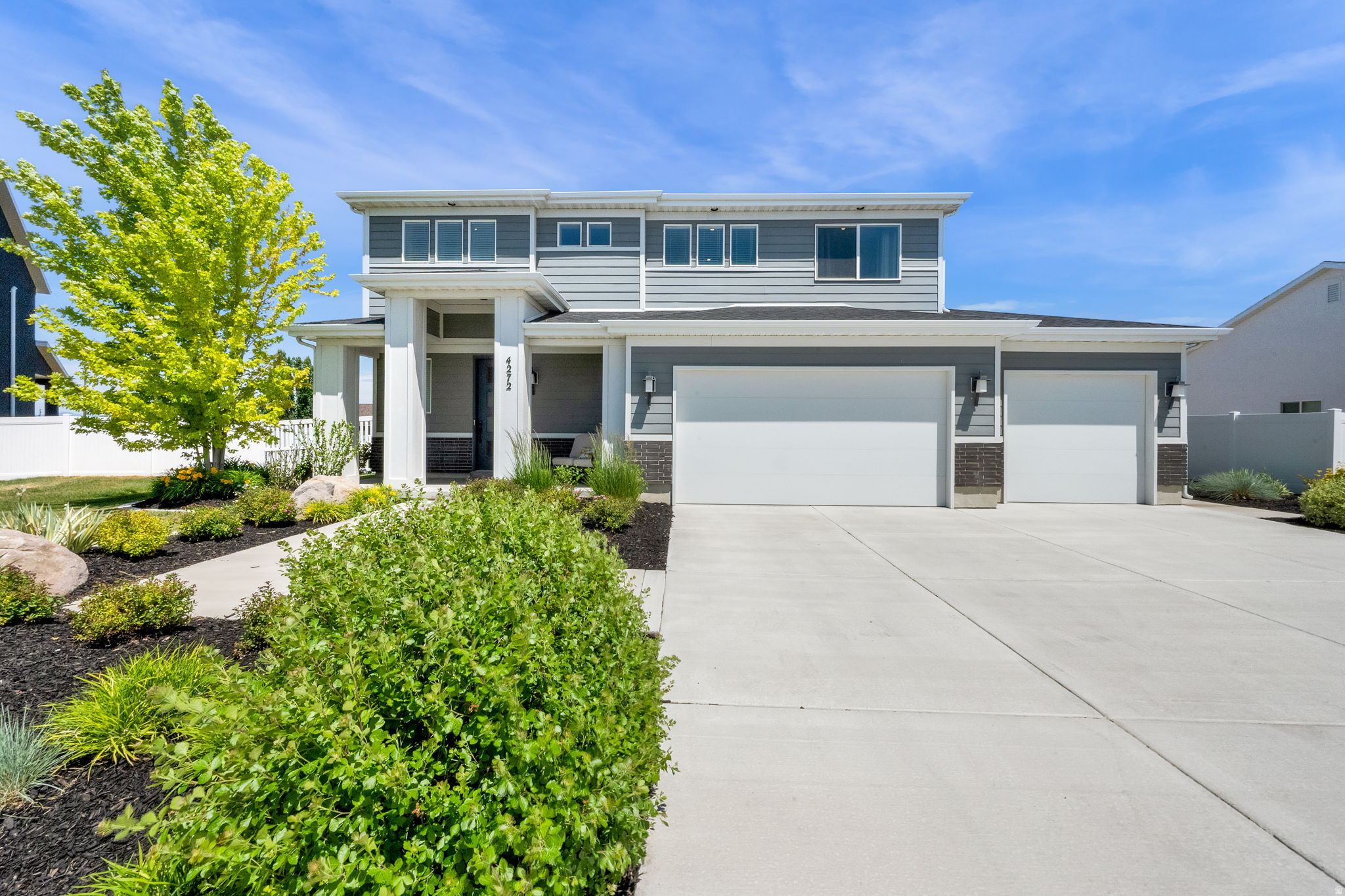 CRESTWOOD ESTATES - Residential